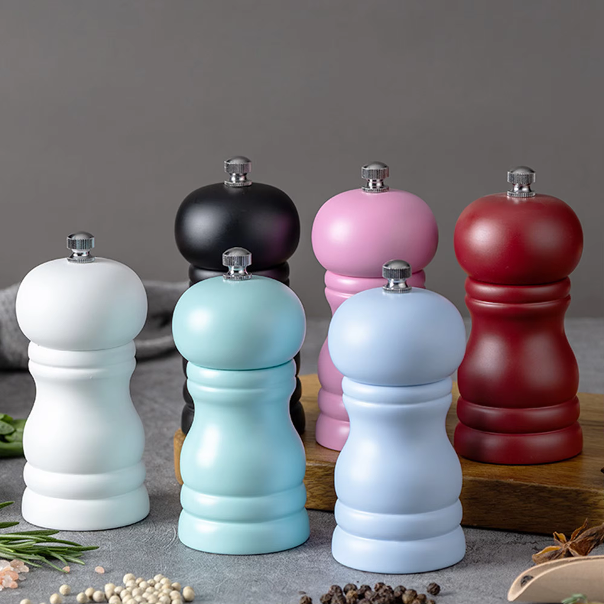 Kitchen 4inch Color PU Baking Paint Manual Classic Adjustable Grinder Ceramic Shakers Refillable Wooden Salt and Pepper Mill Set detail 3
